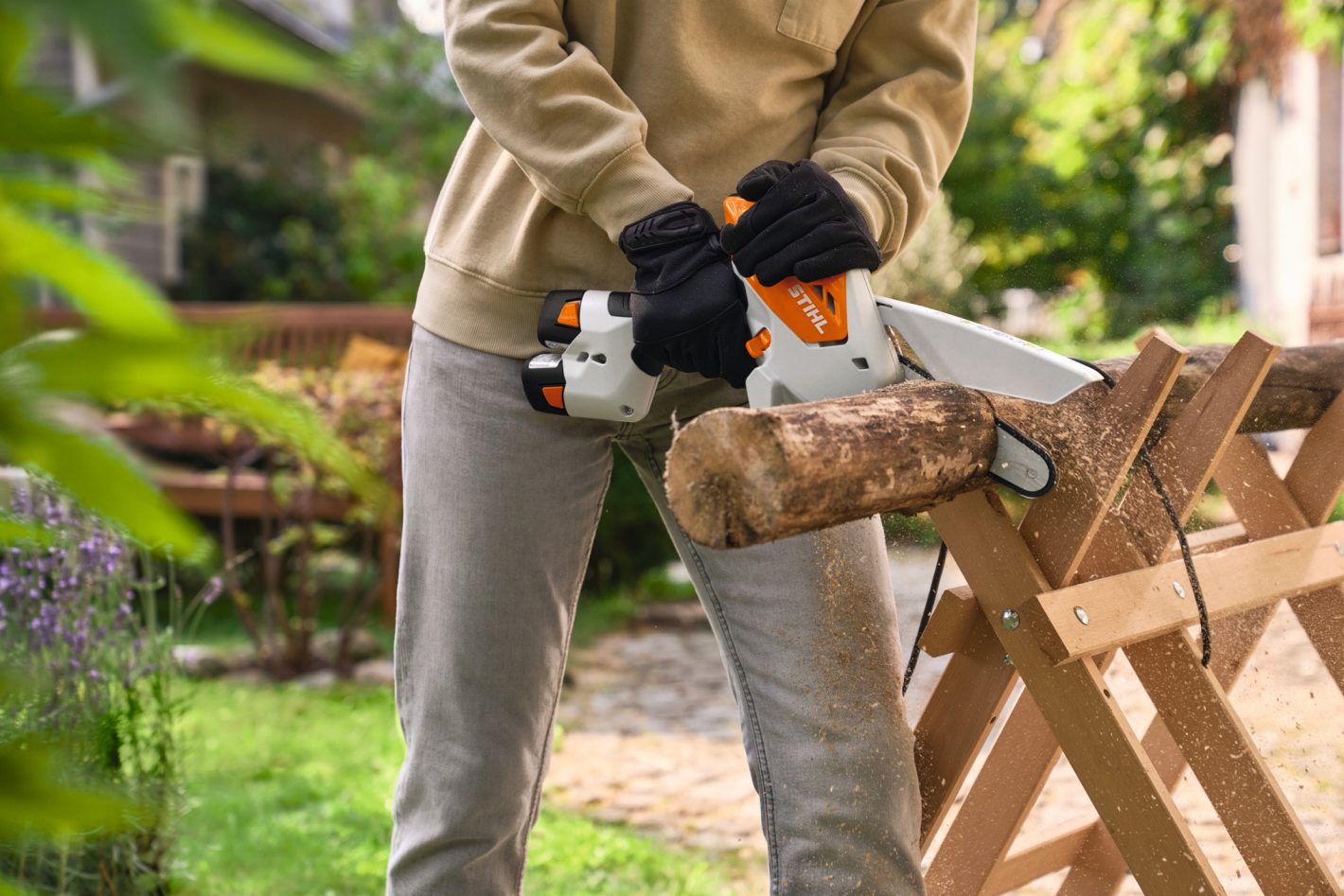 Tronçonneuse STIHL GTA 30 avec 2x batterie AS 2 et chargeur AL 5-2 (3)