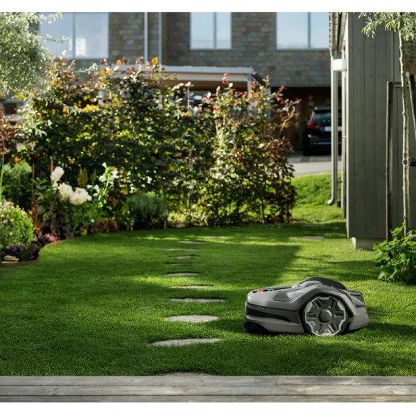 robot-tondeuse-305e-nerahusqvarna (3)