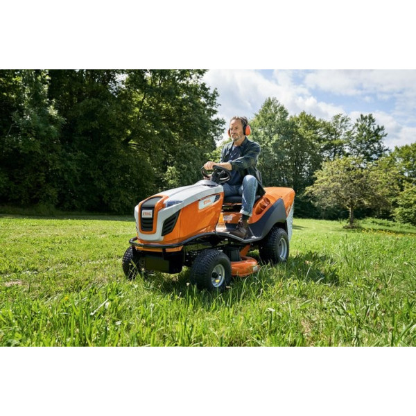 tracteur-tondeuse-rt50971-stihl (3)